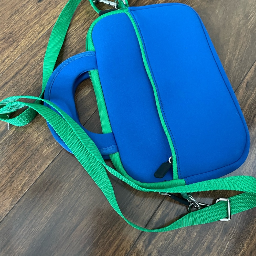 Tablet case - Picture 2 of 3